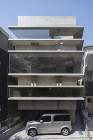横浜市の鉄筋コンクリート3階建て併用住宅...