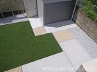 人工芝と洗い出し 人工芝と洗い出し