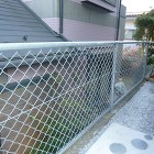 お子様の落下防止にアメリカンフェンスを配置。 シンプルが浮き立ちます。 お子様の落下防止にアメリカンフェンスを配置。 シンプルが浮き立ちます。