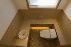 コの字型にカウンターを配置したトイレ コの字型にカウンターを配置したトイレ