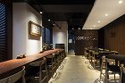 ブビンガの長いカウンターを持つレストラン ブビンガの長いカウンターを持つレストラン