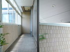 サニージュとエコカラットの腰壁 サニージュとエコカラットの腰壁