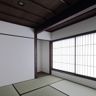 高齢のご両親の茶の間は以前と同じ場所に装い新たに設けています 高齢のご両親の茶の間は以前と同じ場所に装い新たに設けています