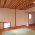 漆喰と杉の素地で明るい寝室としました 漆喰と杉の素地で明るい寝室としました