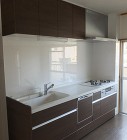 鹿児島市のマンション【キッチン】リフォーム施工事例|M様邸|リクシル「アレスタ」人造大理石の天板と食洗機つき【リビングプラザ滝の神】鹿児島市・リフォーム・塗装・外構・造園 鹿児島市のマンション【キッチン】リフォーム施工事例|M様邸|リクシル「アレスタ」人造大理石の天板と食洗機つき【リビングプラザ滝の神】鹿児島市・リフォーム・塗装・外構・造園