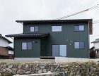 階段脇にお気に入りのコーナーを作った家｜...