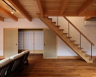 名古屋　愛知　鳥山敦生建築設計室　設計事... img/interior/02%20stairs/interior02_tr01.jpg