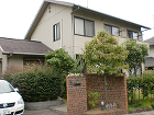リフォーム前の>平板ストレート屋根