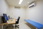 ひぐち内科胃腸科クリニック|事例紹介|株... 診察室