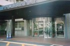 施工実績一覧　【回転ドア】 | 自動ドア... 大型回転ドアへの改修（横須賀市立市民病院...