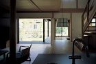縁側と広い土間玄関のある家 - 事例紹介...