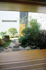 沖縄的快適空間創造設計｜ポイントウォーカ... 和室の縁側