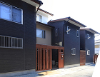 多機能な三世帯住居 都市型セミ二世帯住宅