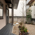 おおらかに庭と空につながる家 | やどり... https://www.soukensya.jp/wp/wp-content/uploads/2021/09/DSC8063-600x600.jpg