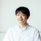 スタッフ紹介 | やどり-創建舎（そうけ... https://www.soukensya.jp/wp/wp-content/uploads/2023/06/staff-img23-2.jpg