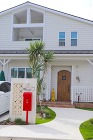 住宅のデザインもカリフォルニアスタイルですね！