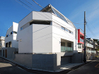 目黒の二世帯住宅 / 建築・インテリア ... http://www.aisaka.info/works_architecture/meguro/m01.jpg