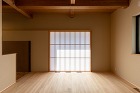 箕面市「たくさんの趣味を楽しむ」施工事例... https://www.solarcom.jp/wp-content/uploads/2024/12/0L4A0569.jpg