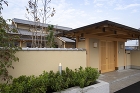 事例 | やまぐち建築設計室　和モダンの... http://www.y-kenchiku.jp/upload/new_construct_photo_img/t_684288612.jpg