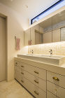 河口佳介/k2-DESIGN　Inc. 