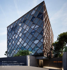 元麻布・格子の家 -GRID HOUSE...