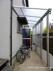 雨除け、風除け、目隠しで、自転車置場も ...