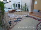 北九州市 庭リフォーム施工事例|玄関横の...