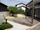 和風の舗装とスタンプコンクリートのテラス... スタンプコンクリートのテラス