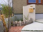 門袖と古窯レンガの花壇 | 福岡・北九州...