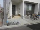 川越市U様邸 既存のデッキと違和感のない... 川越市 玄関前門柱施工