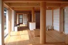 しっくいと瓦屋根の長屋門−草深の家−青戸... soufuke-naikan.jpg
