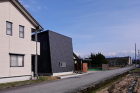 works 水野建築研究所 https://miz-architects.com/wp-content/uploads/cache/2021/03/064slantwall02/3478322968.jpg