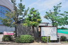 works 水野建築研究所 https://miz-architects.com/wp-content/uploads/cache/2017/03/040SmallPublicToilet06/3334158759.jpg