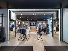 ASICS 東京 有明ガーデンのデザイン... ASICS 東京 有明ガーデン