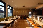 はなまるうどん東大宮店のデザイン内装施工... はなまるうどん東大宮店
