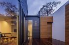 施工事例｜極ホーム｜金沢市・野々市市・輪... In town -街中に佇む家-
