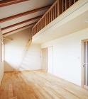 モデルハウス 木が香る平屋の家 | 新名... https://shinmyo.jp/wp/wp-content/uploads/2018/01/hirayacon3-1.jpg