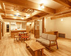 国産材 | 大阪の注文住宅、木の家の一戸... 優れた保温性能と調湿機能
