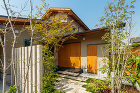 施工事例 - 大阪府の注文住宅なら自然素... https://www.woodlife-core.co.jp/wp_root/wp-content/uploads/2025/08/1-57-1-1024x683.jpg