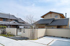 施工事例 - 大阪府の注文住宅なら自然素... https://www.woodlife-core.co.jp/wp_root/wp-content/uploads/2025/08/031322corekenchikukobo005web-1-1024x683.jpg