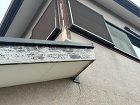 「ずっと気になっていたひび割れと屋根の劣...