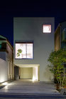 house M | 広島の設計事務所『春... https://www.tk-architect.com/wp-content/uploads/2021/09/18e856dedd2c3a36c2d849aac7ab45d8-scaled.jpg