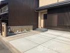 町家風のおうちを引き立てる和モダン外構　京都市