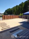 ウリン材をランダムに組み合わせた門柱がお... ウリン材をランダムに組み合わせた門柱がお...