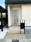 シンプルさと機能性を兼ね備えた住まいの外... シンプルさと機能性を兼ね備えた住まいの外...