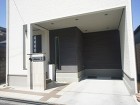 木のやさしい表情をセラミックタイルで表現 近江八幡市 木のやさしい表情をセラミックタイルで表現 近江八幡市