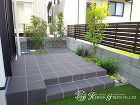 タイルデッキと人工芝でお庭時間を快適に ... タイルデッキと人工芝でお庭時間を快適に ...