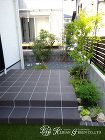 タイルデッキと人工芝でお庭時間を快適に ... タイルデッキと人工芝でお庭時間を快適に ...