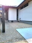 シンプルモダンを追求した平屋建ての外構　... シンプルモダンを追求した平屋建ての外構　...