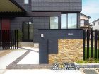 モダンな建物にマッチした高級感のある新築... モダンな建物にマッチした高級感のある新築...